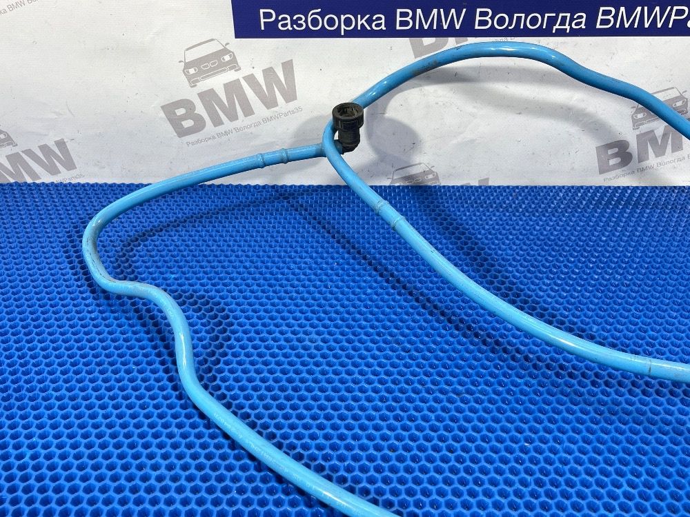 Трубка вентиляции бака BMW F10