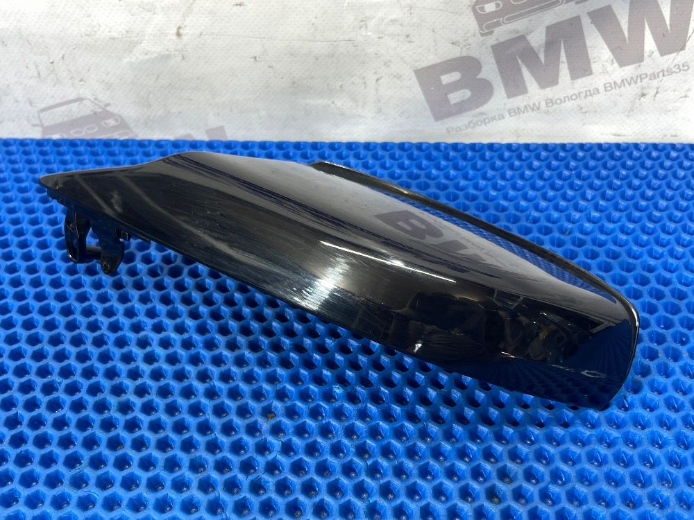 Нижняя часть корпуса зеркала правого BMW F10 LCI