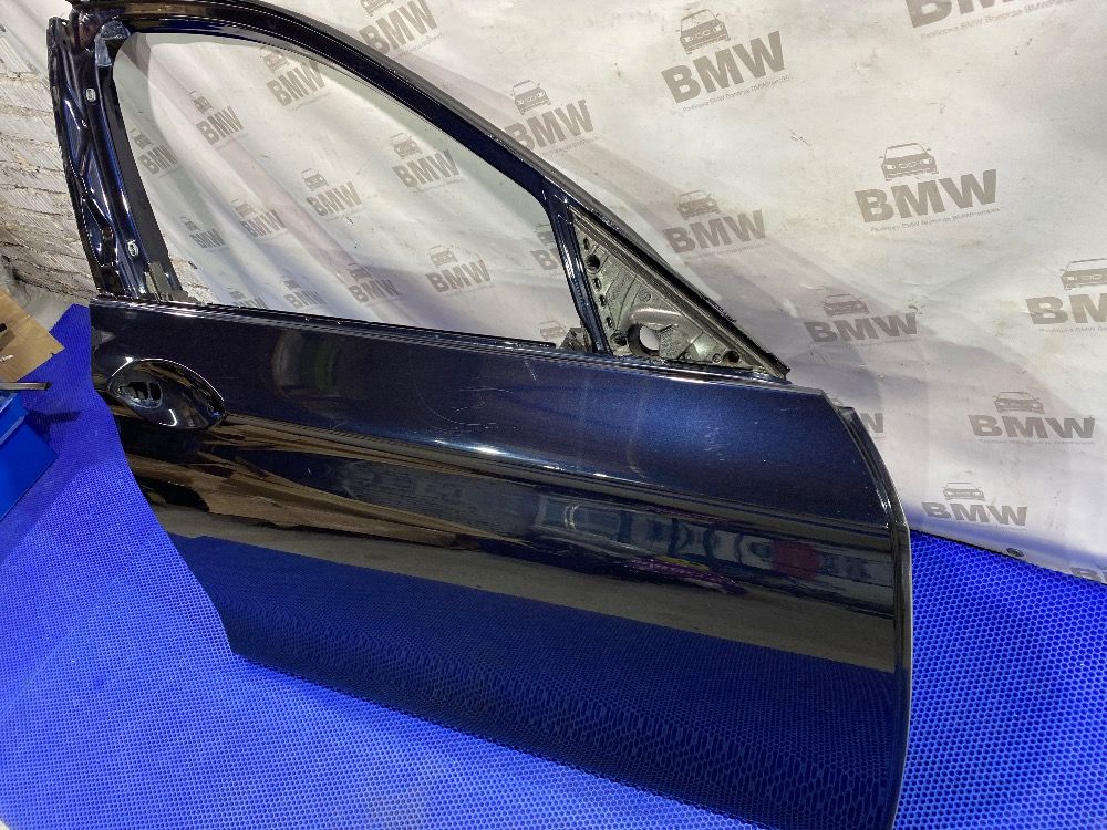 Передняя правая дверь BMW F10 цвет 416 Carbon Schw