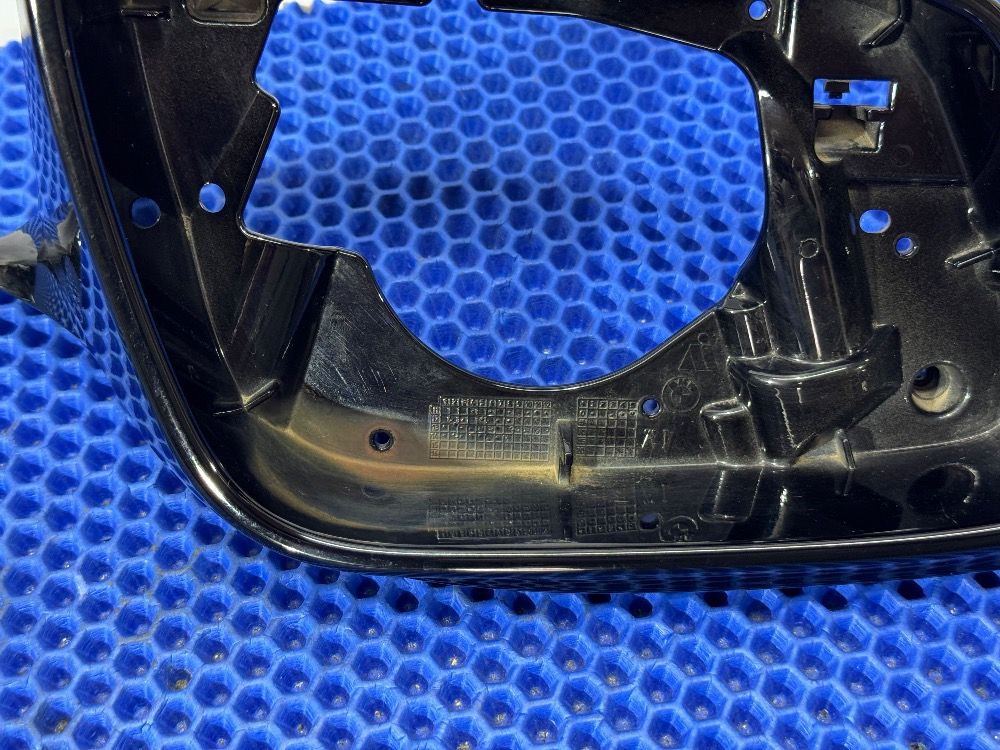 Рамка зеркала правого BMW F10 LCI,  F01 LCI рест