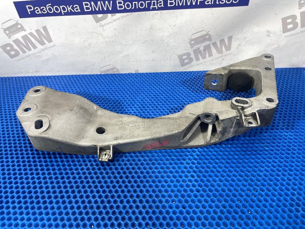 Опорная балка КПП BMW F30, E90 XDrive с Японии