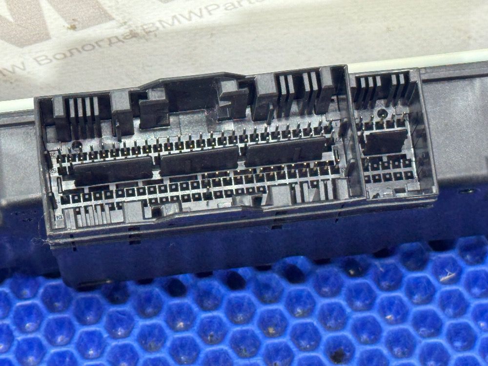 Блок подушек безопасности BMW F10, F07, F25