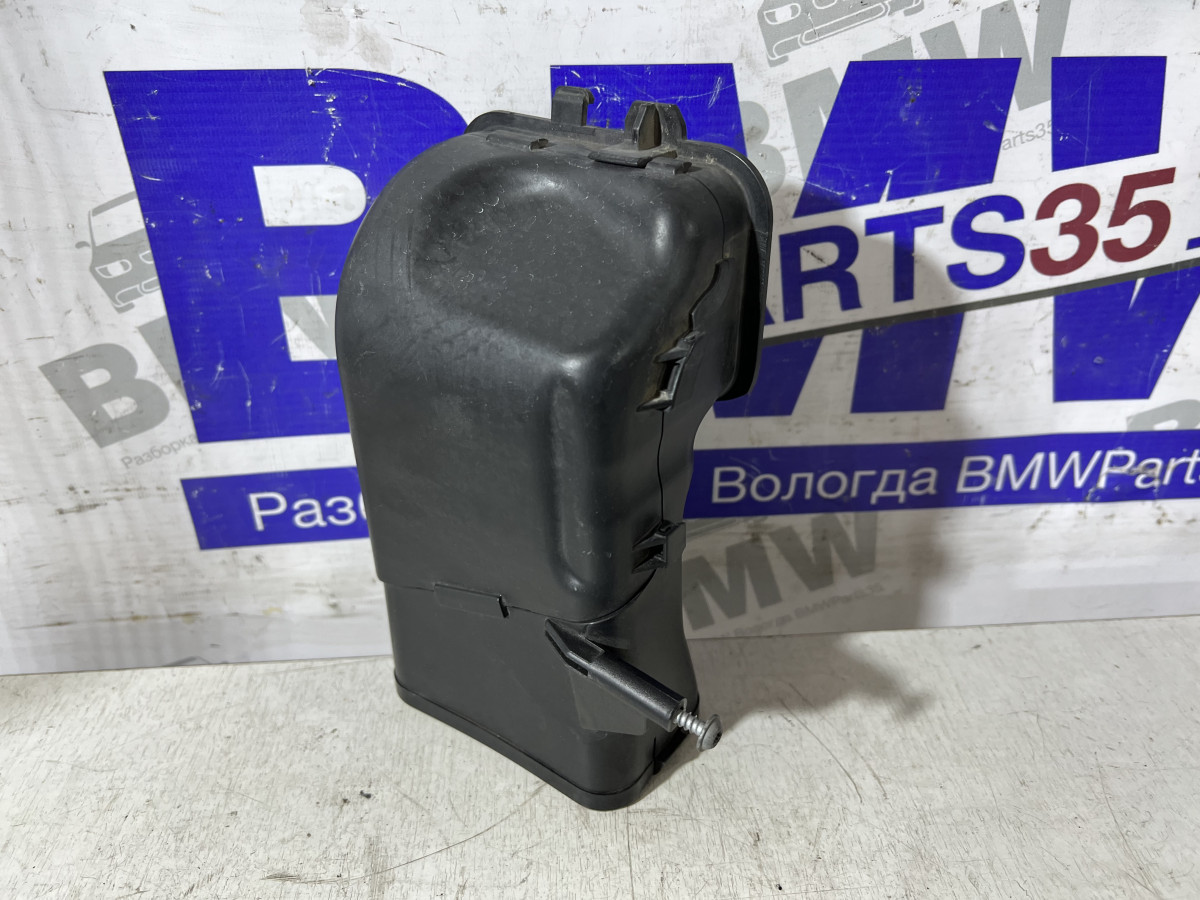 Патрубок к воздушному фильтру BMW F10, F07, F01