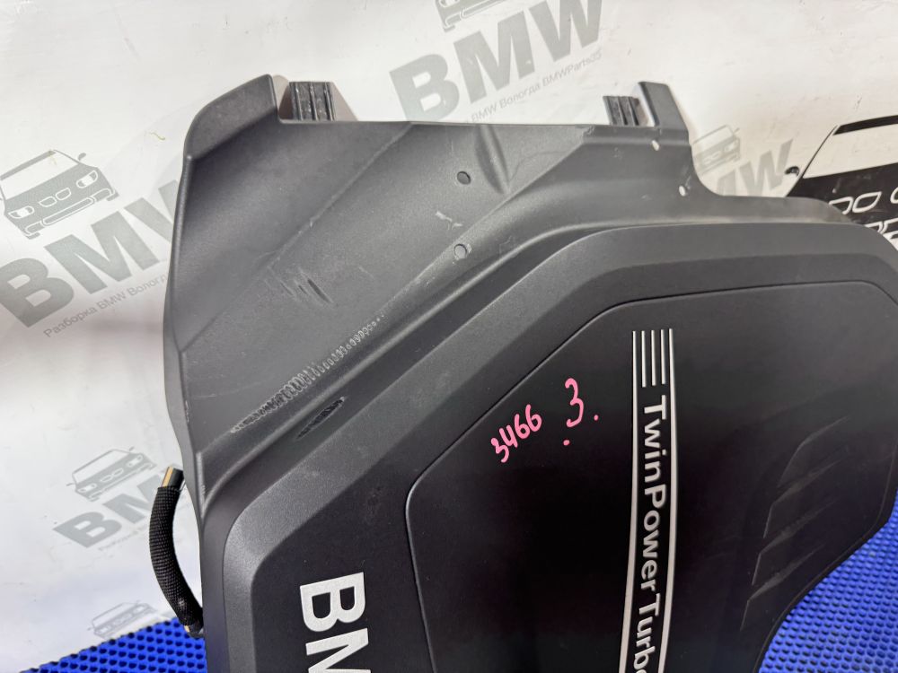 Крышка двигателя BMW F10, F20 F30 мотор N20 дефект
