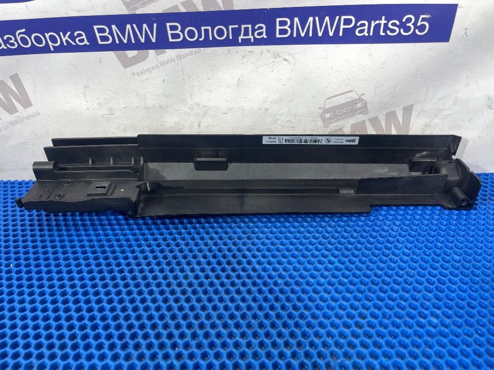 Кронштейн рамки радиаторов правый BMW F30 Оригинал