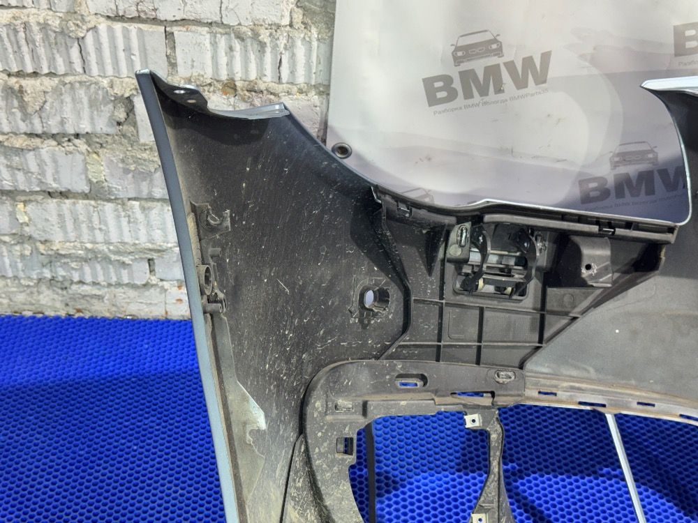 Оригинальный бампер BMW F10 рестайл LCI  дефекты