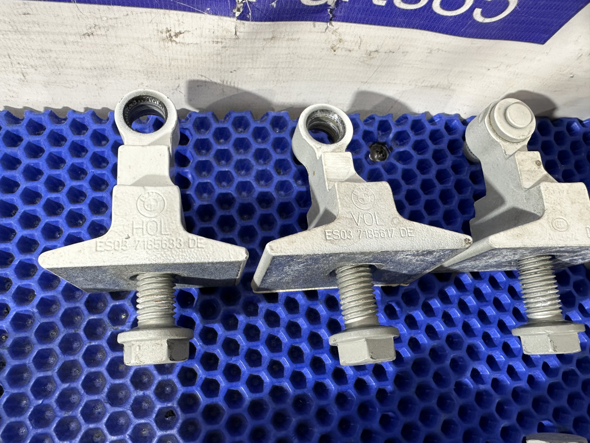 Петля двери BMW F10 цветAlpinweiss 300