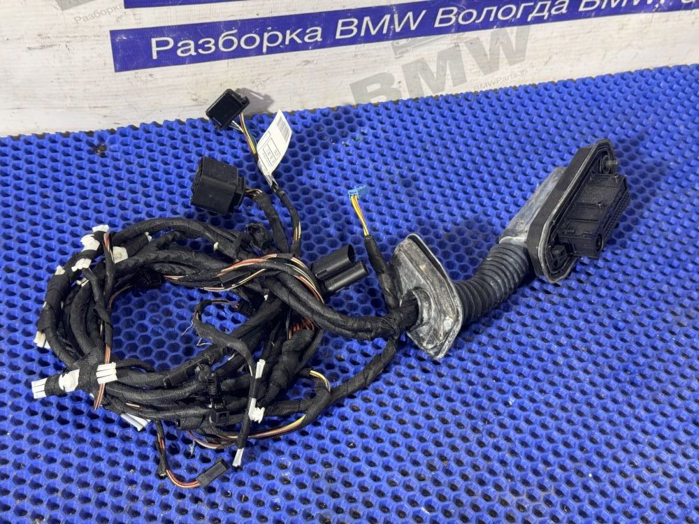 Проводка задней двери BMW F10 под Harman дорест