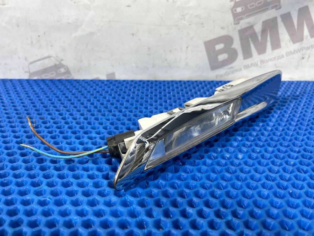 Повторитель поворота правый BMW F10 дорест