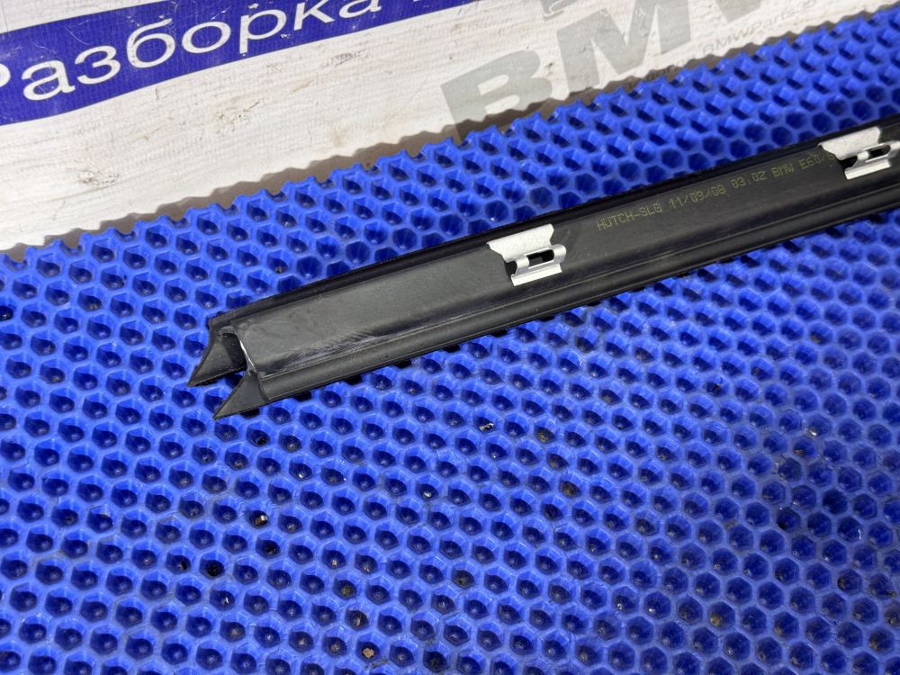 Бархотки задней левой двери bmw e60, e61
