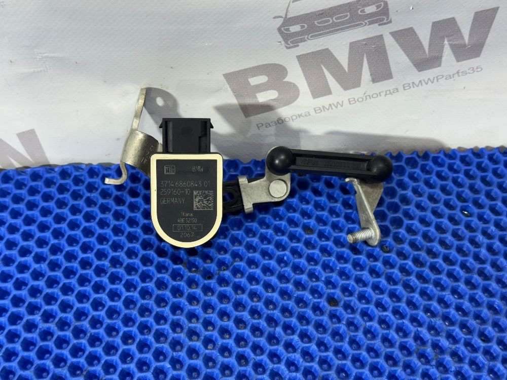 Датчик дорожного просвета BMW F10, F01, F07 перед