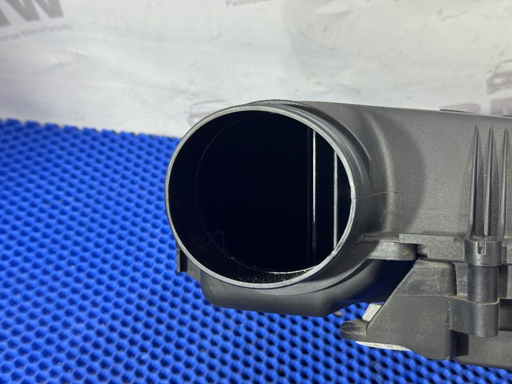 Корпус воздушного фильтра BMW F10, F01, F25 N55B30
