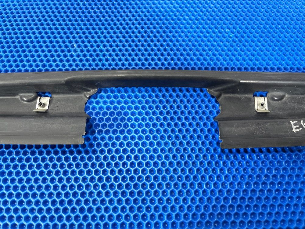 Воздуховод радиатора BMW E60, E61