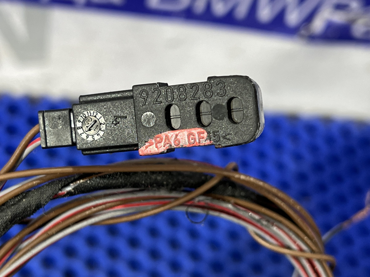 Подсветка подлокотника BMW F10, F11, F18