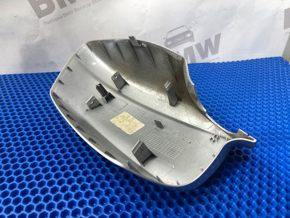 Колпак зеркала правый BMW F10, F01, F07  цвет 354