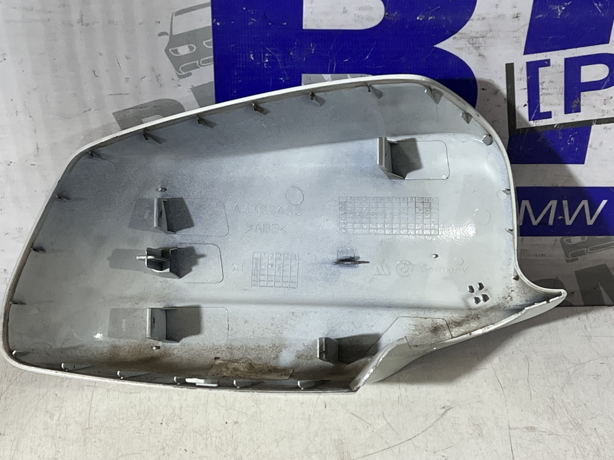Колпак зеркала BMW F10, F01, F07 300 цвет