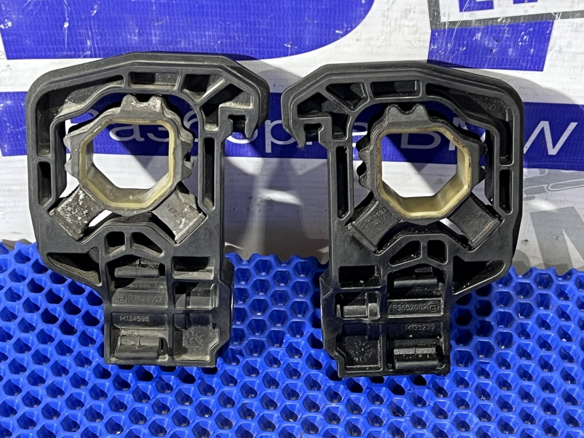 Кронштейн радиатора BMW F10, F01, F07