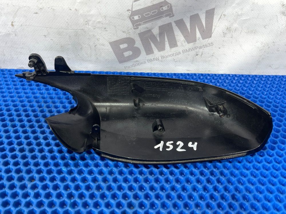 Нижняя часть корпуса зеркала правого BMW F10 LCI