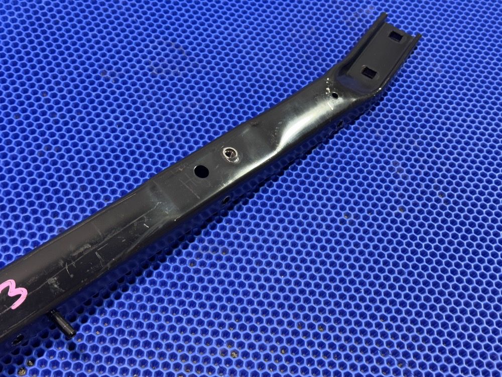 Верхняя планка телевизора bmw f10, f11, f13