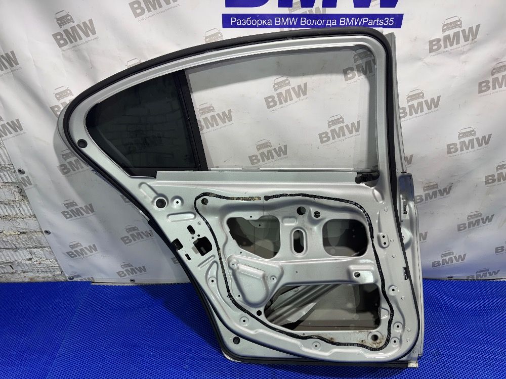 Задняя левая дверь BMW F10 цвет Titan-silber 354