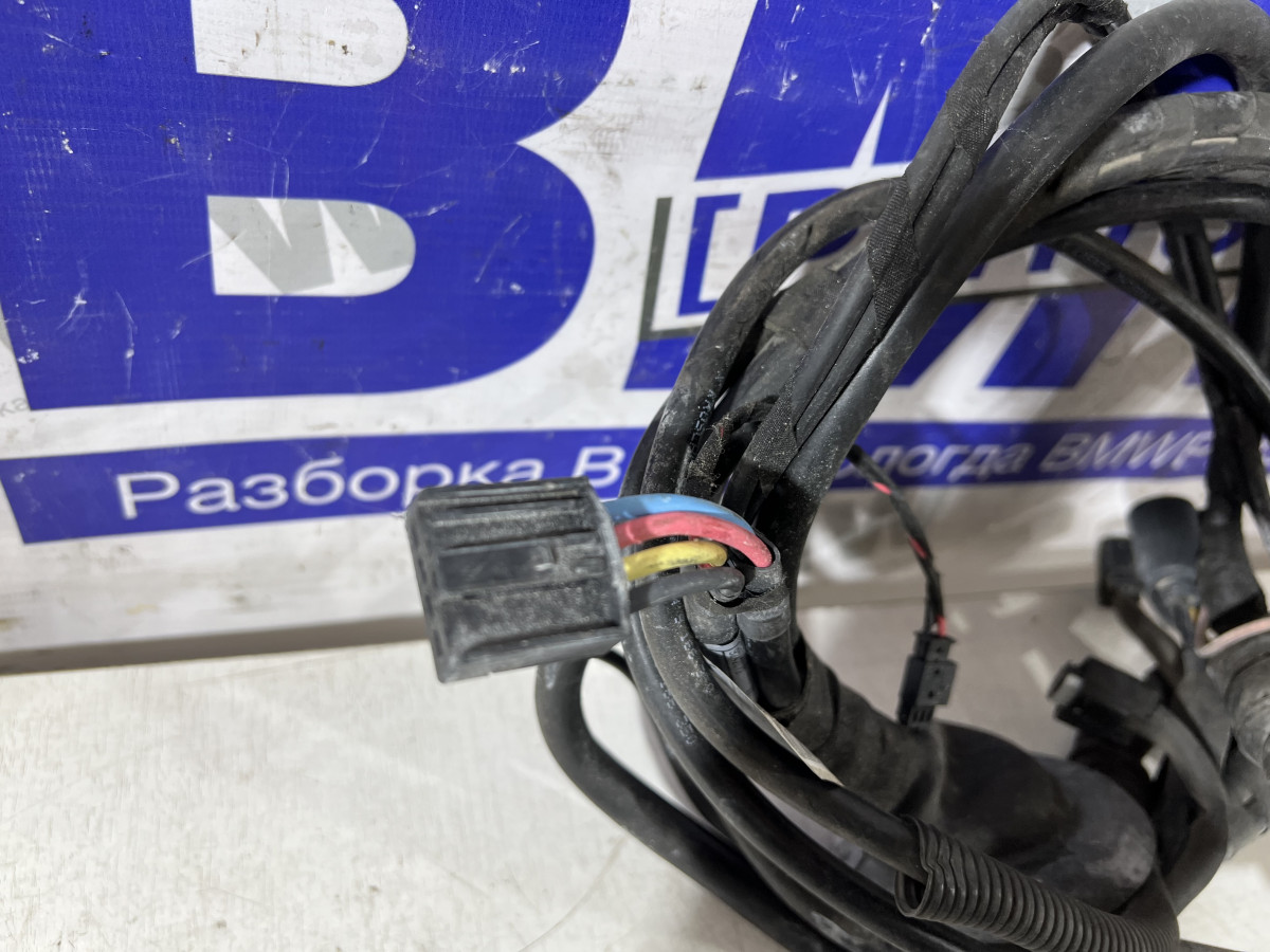 Проводка стояночного тормоза EMF  BMW F10