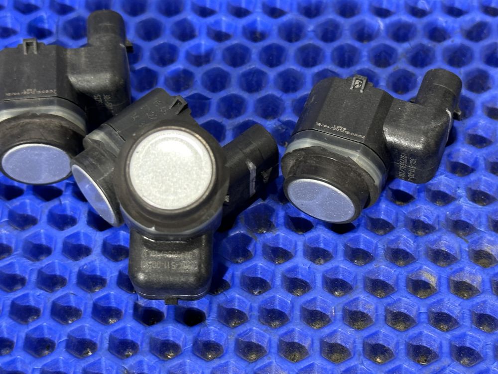 Датчик парктроника BMW F10, F25, F01 цвет 354