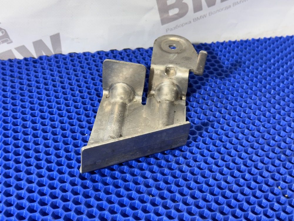 Опора колесной ниши левая BMW F10, F07, F01