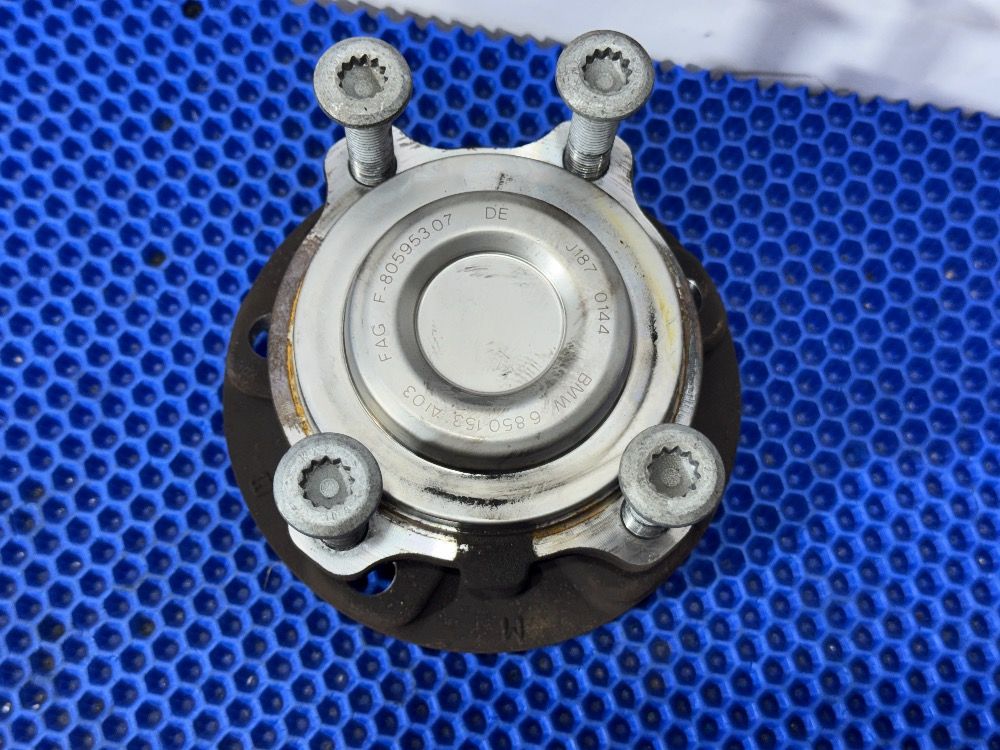Ступица передняя BMW F10, F07, F01 пробег 66к