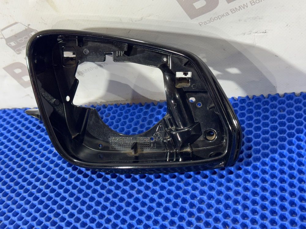 Рамка зеркала правого BMW F10 LCI,  F01 LCI рестай