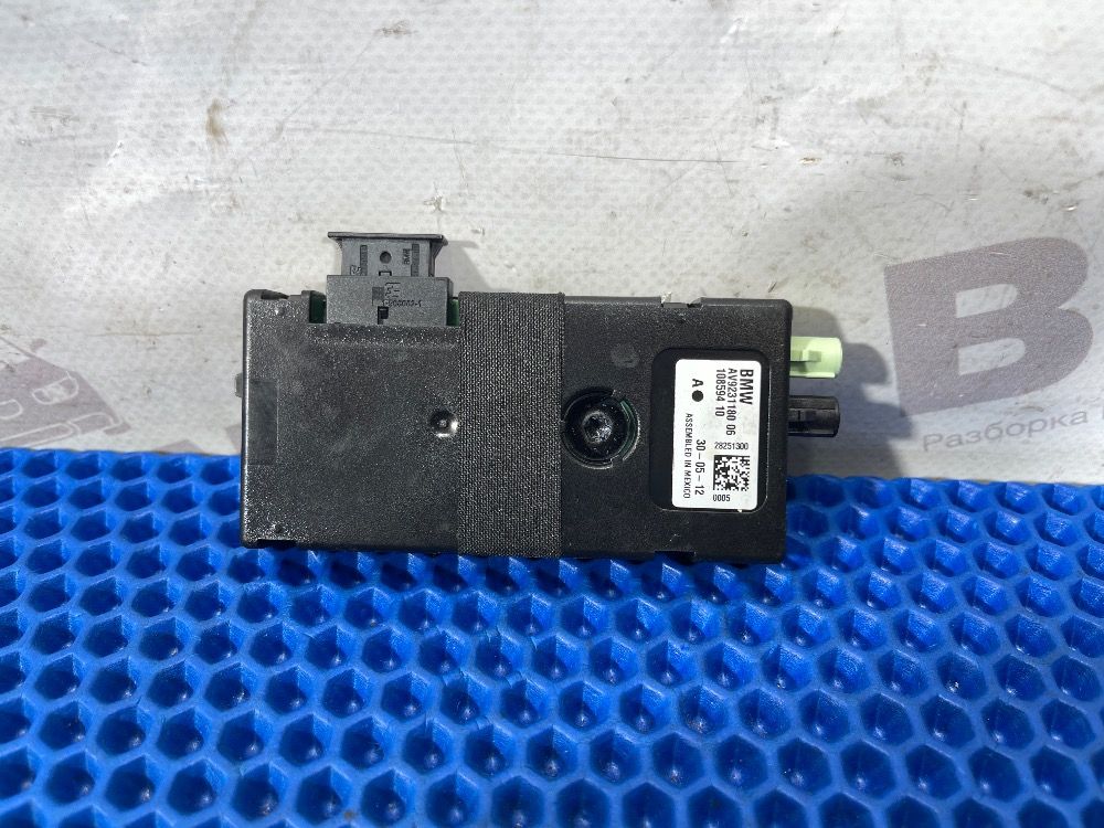 Усилитель FM/AM антенный BMW F30 315mhz Япония