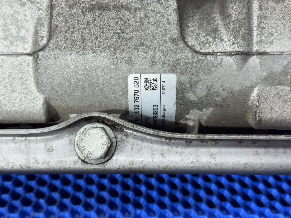 Задняя рейка BMW F10, F07  HSR  дефект фишки