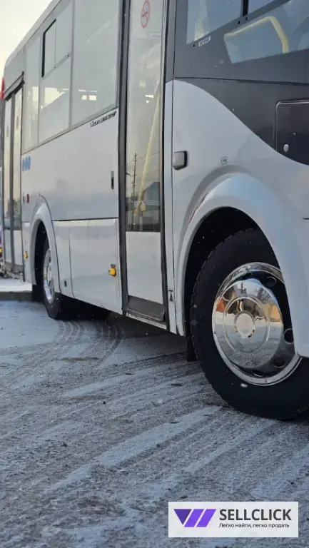 Колпак колеса r22.5 передний (на грузовых 2 шт )