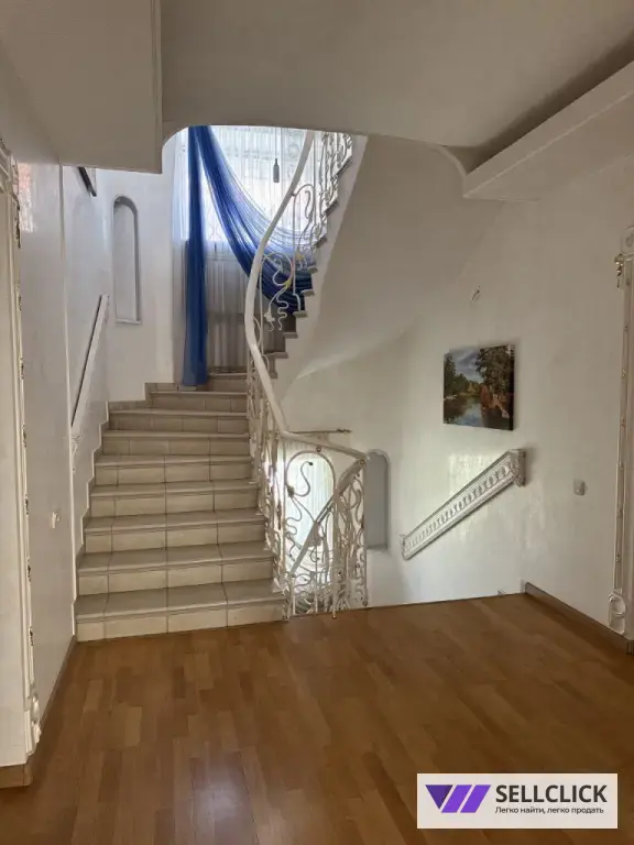 Коттедж 448 м², участок 5 сот.