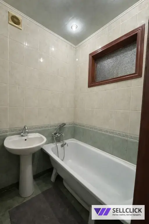 Квартира 3 комнаты, 56 м², 5/5 эт., Агент