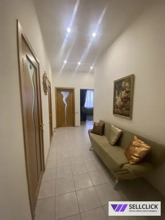 Продается трехкомнатная квартира в Центральном районе