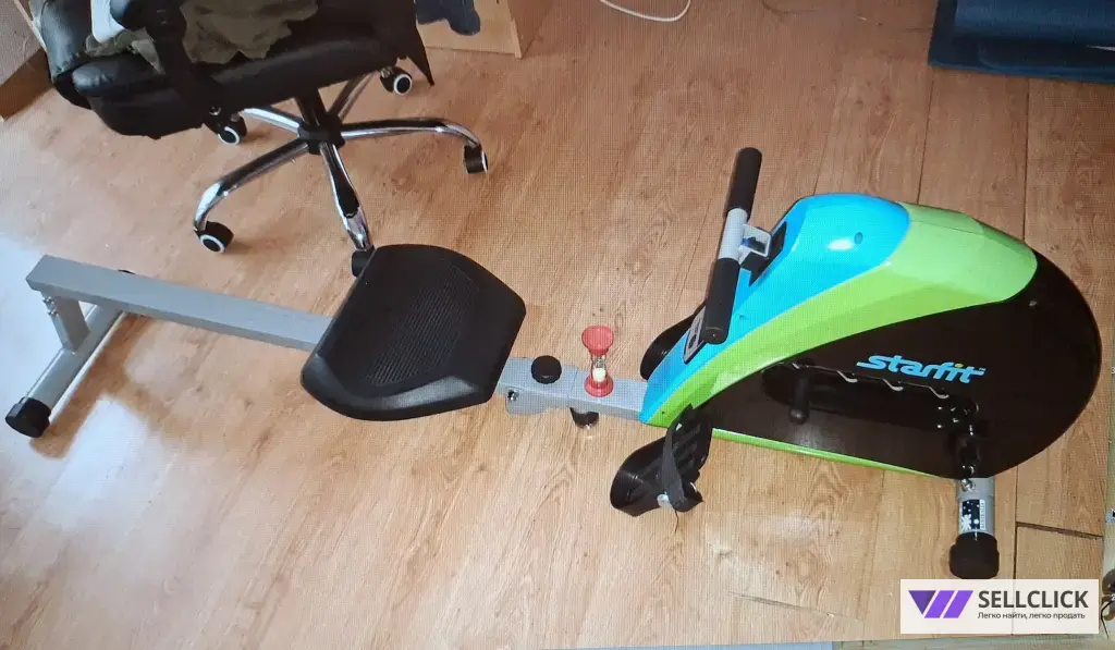 Гребной тренажер RW-201фирмы STARFIT