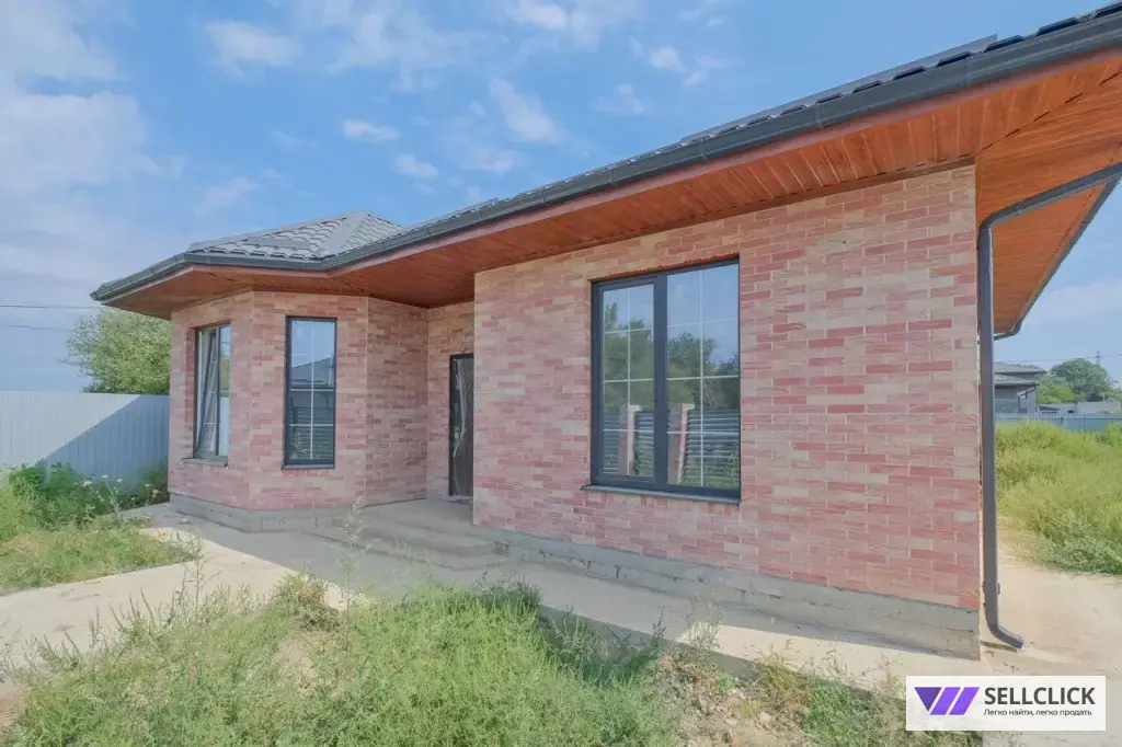 Дом 96 м², участок 6 сот.