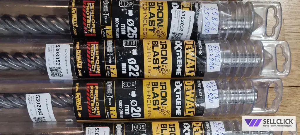 Бур DeWalt DT60821 920 мм на 22 мм