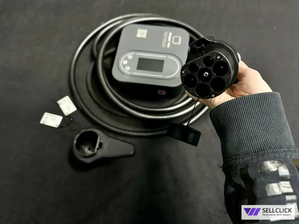 Зарядная станция для электромобилей умная 7 кВт