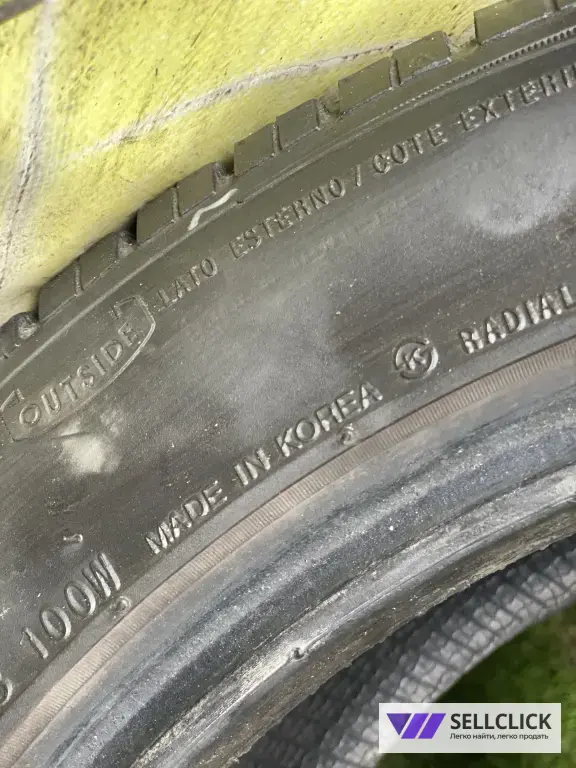 245/45 r18 Kumho