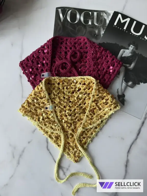 Косынка кроше с пайетками