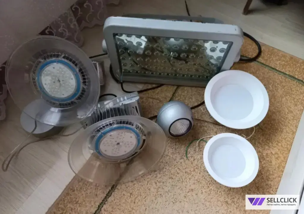 Прожекторы светодиодные бу