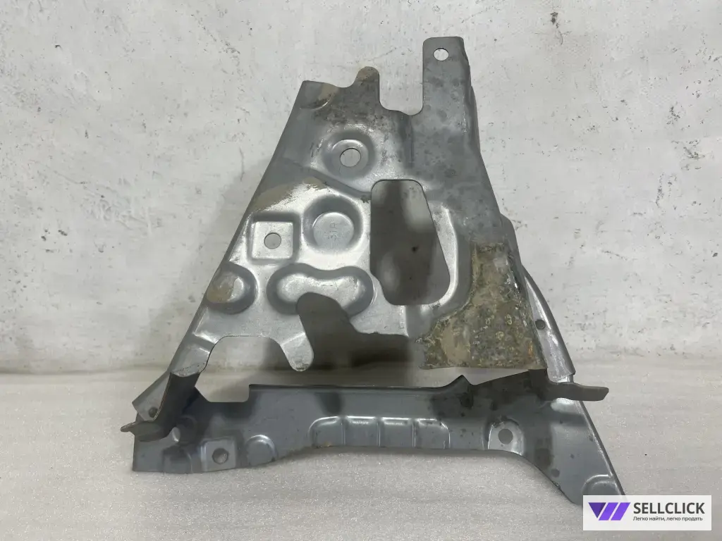 Усилитель лонжерона Toyota RAV4 50 передний правый