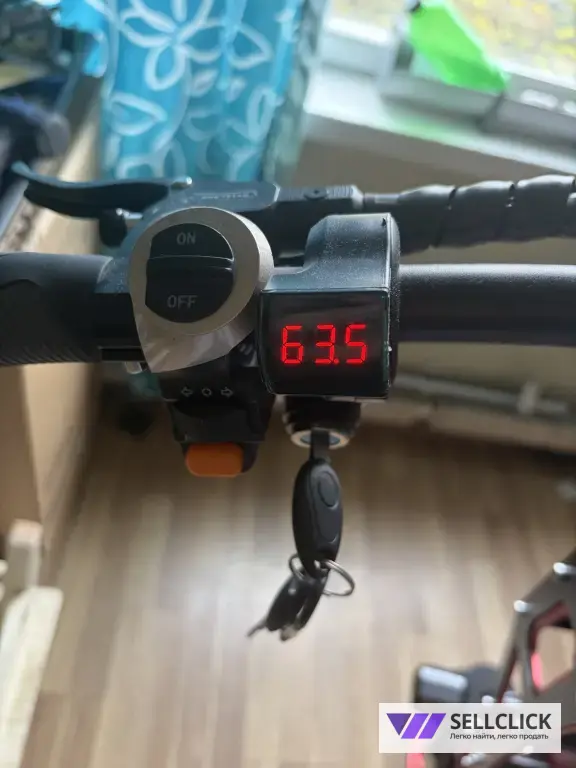 Электросамокат Ултрон т 128