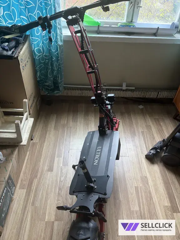 Электросамокат Ултрон т 128