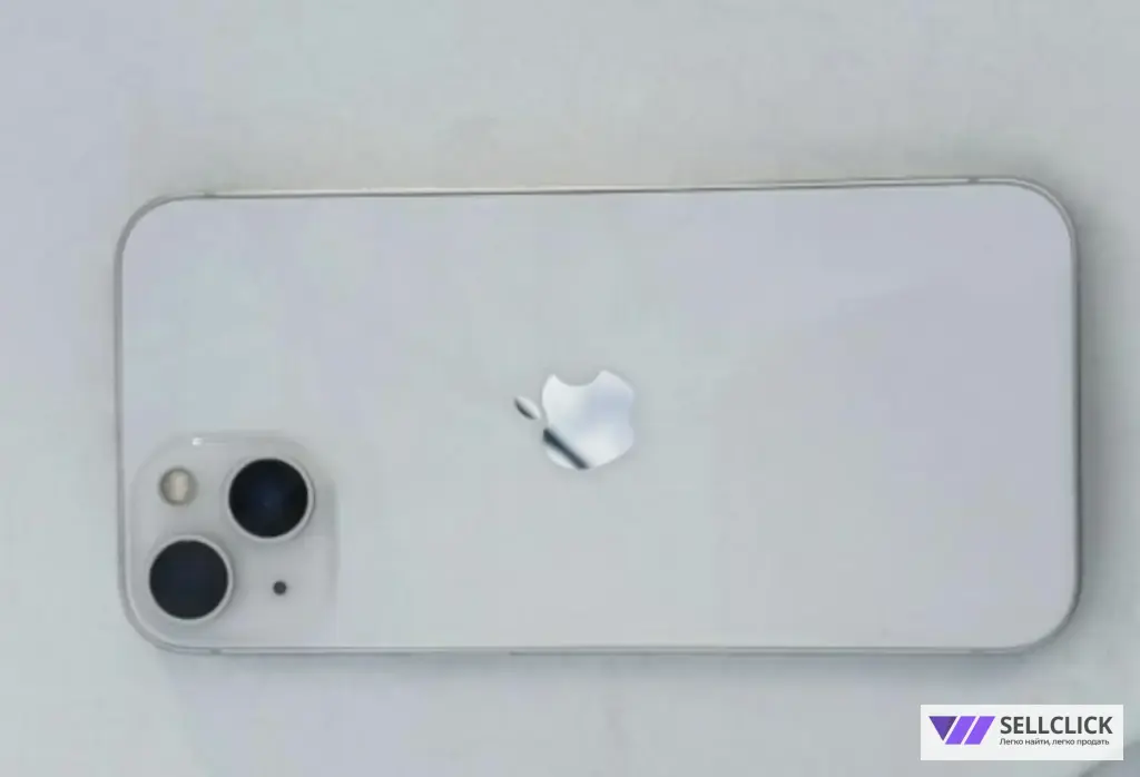 iPhone 13
