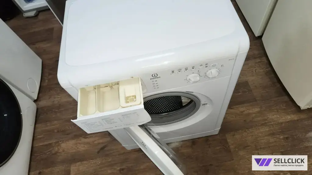 Стиральная машина Indesit WISL 104
