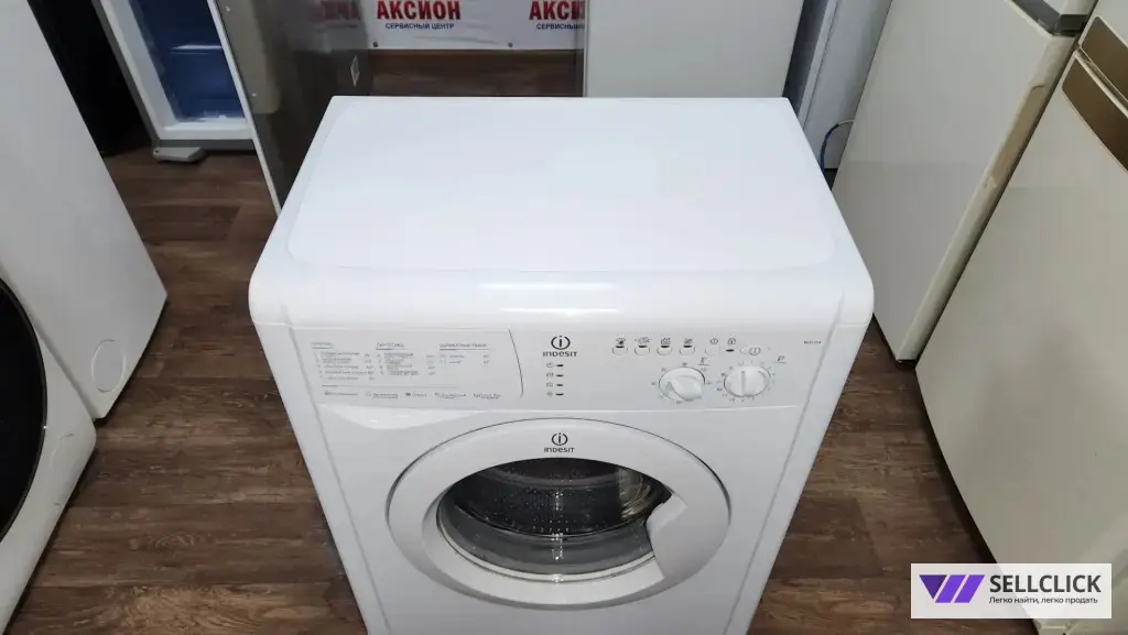 Стиральная машина Indesit WISL 104