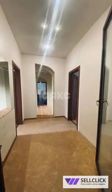 Квартира 3 комнаты, 88 м², 2/5 эт., Агент