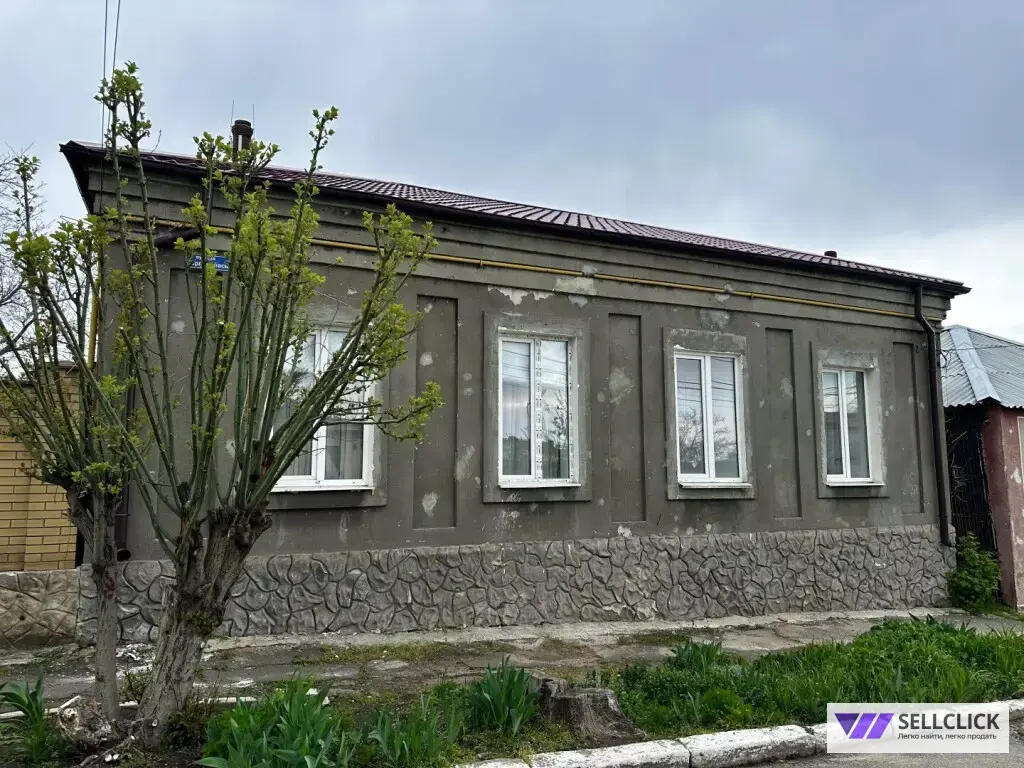 Комната 82 м², в квартире 3 комнаты, Кирпичный, 1/1 эт.